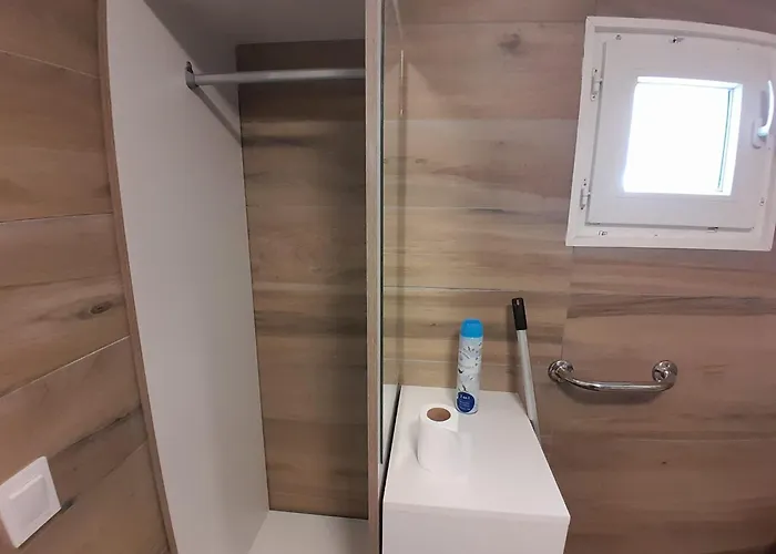 Ideal Pour Nuit A La Campagne Апартаменты *